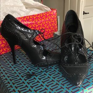 Tory Burch Hawthorne Heel Booties